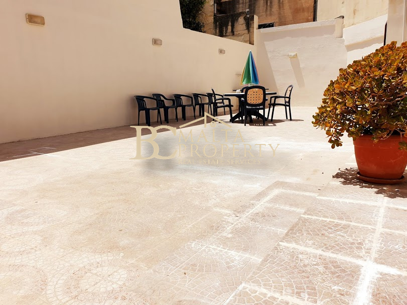 Birkirkara (Old Church area) 3 Bedroom / 2 Bathroom Elevated Ground Maisonette with a very Large Backyard