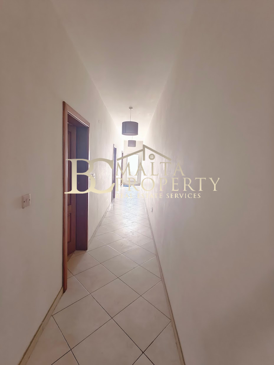 Siggiewi 2 Double Bedroom Apartment with Terrace