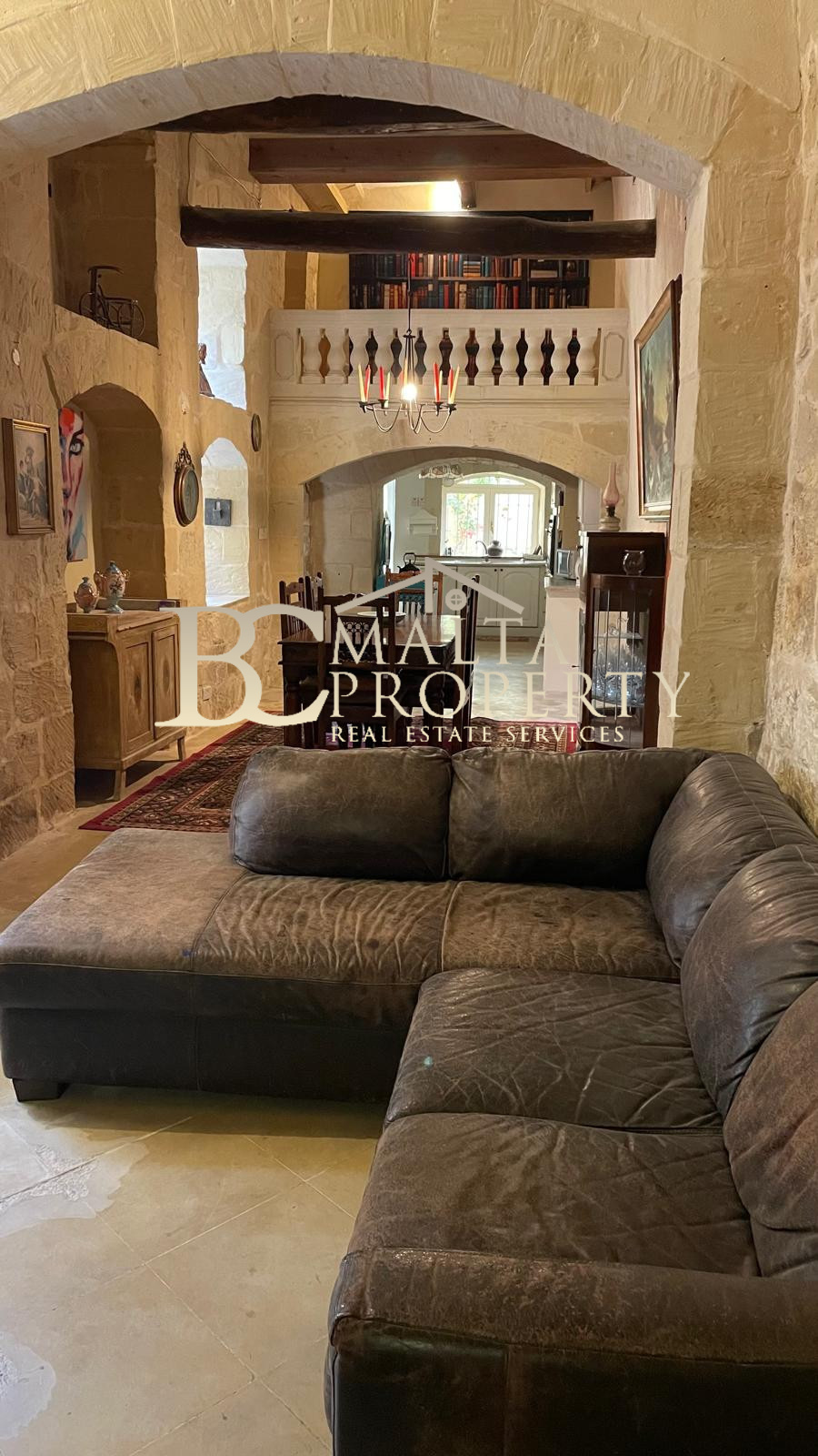 Naxxar 350 year Old 4 Bedroom / 3 Bathroom House of Character with Outdoor Space