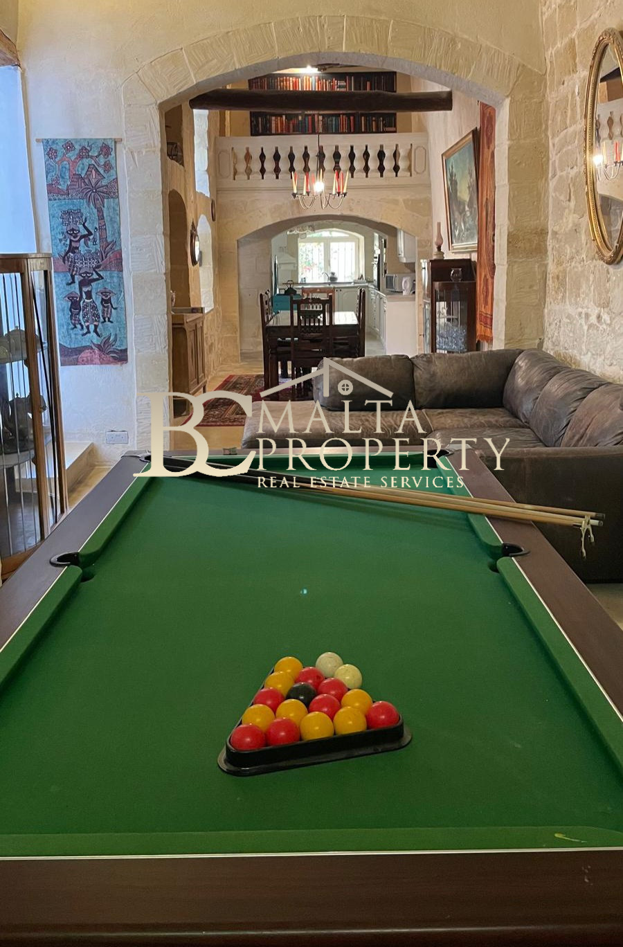 Naxxar 350 year Old 4 Bedroom / 3 Bathroom House of Character with Outdoor Space