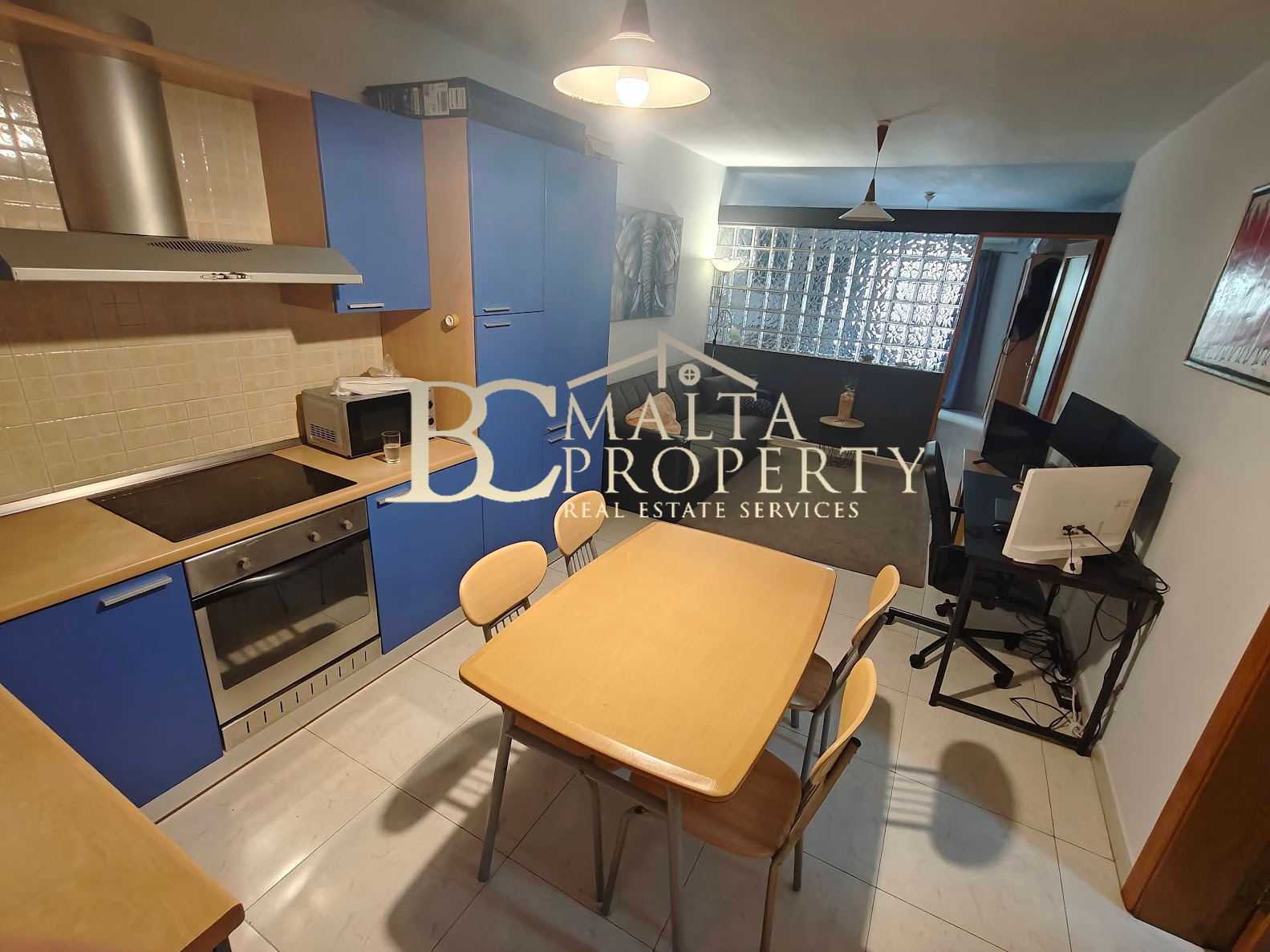 Sliema a corner away from Promenade Studio Apartment