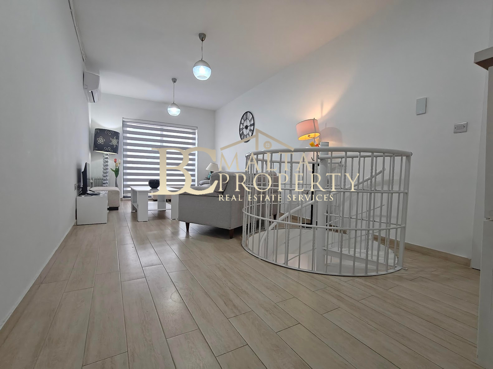 Pieta / G Mangia  2 Bedroom / 2 Bathroom Duplex Air conditioned Apartment