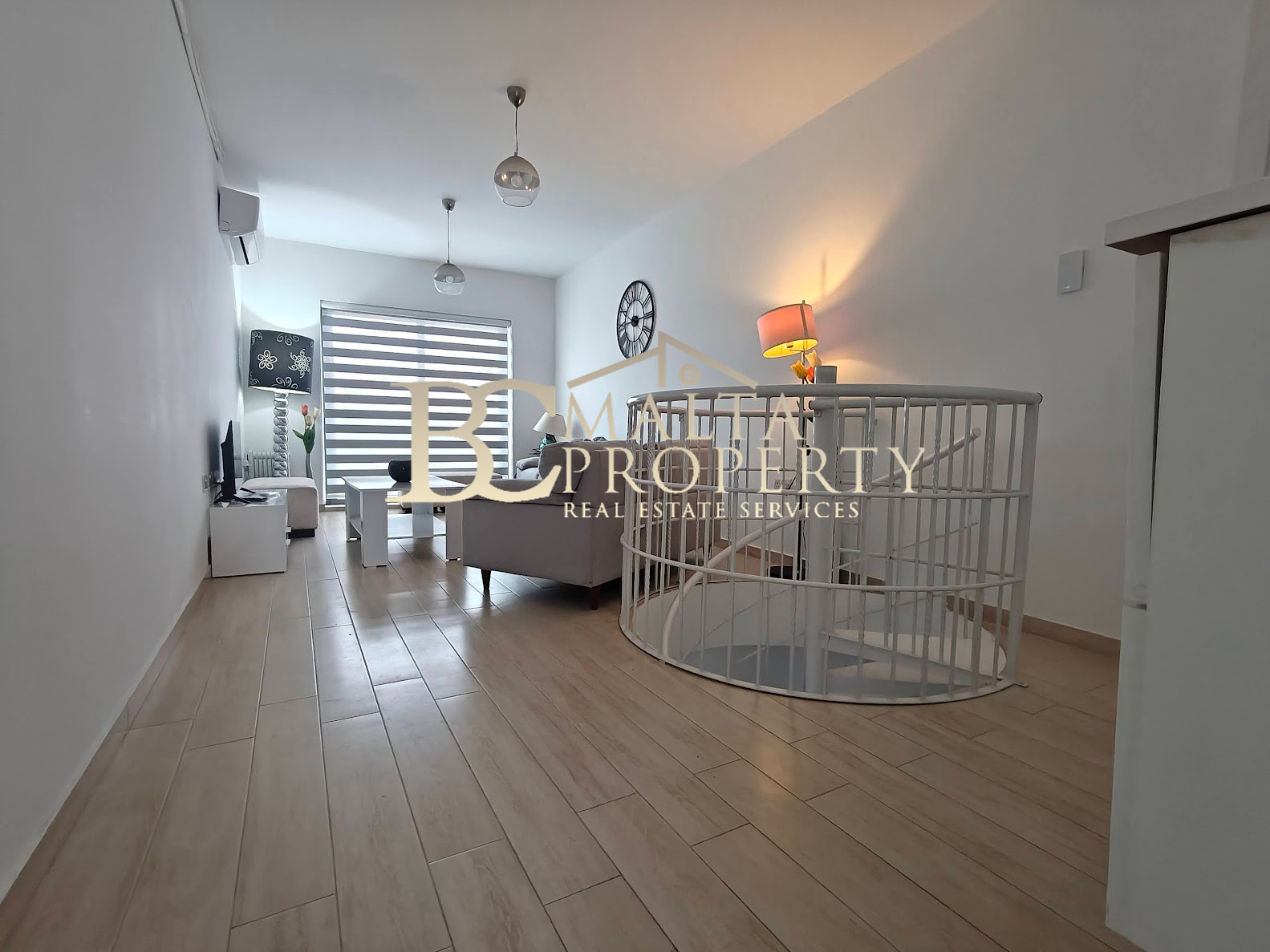 Pieta / G Mangia  2 Bedroom / 2 Bathroom Duplex Air conditioned Apartment