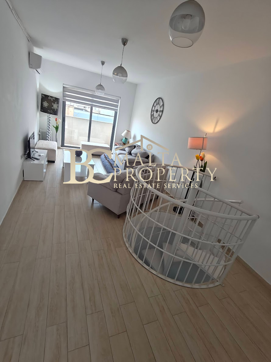 Pieta / G Mangia  2 Bedroom / 2 Bathroom Duplex Air conditioned Apartment
