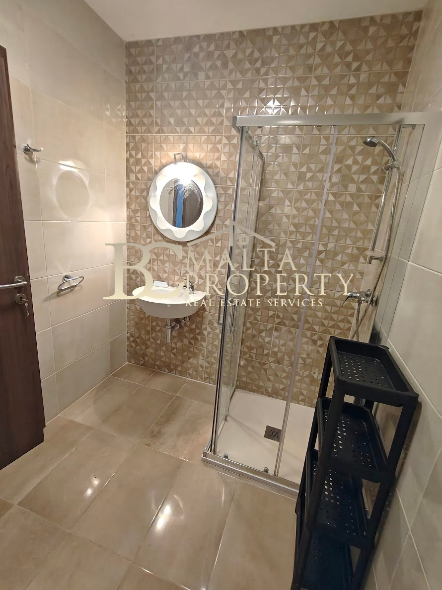 Pieta / G Mangia  2 Bedroom / 2 Bathroom Duplex Air conditioned Apartment