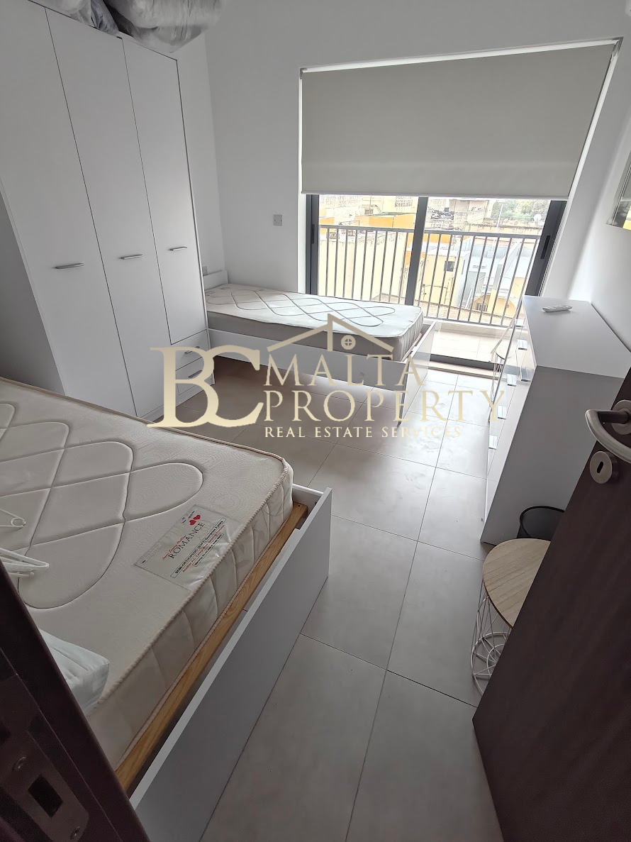 Pieta / G Mangia  2 Bedroom / 2 Bathroom Duplex Air conditioned Apartment