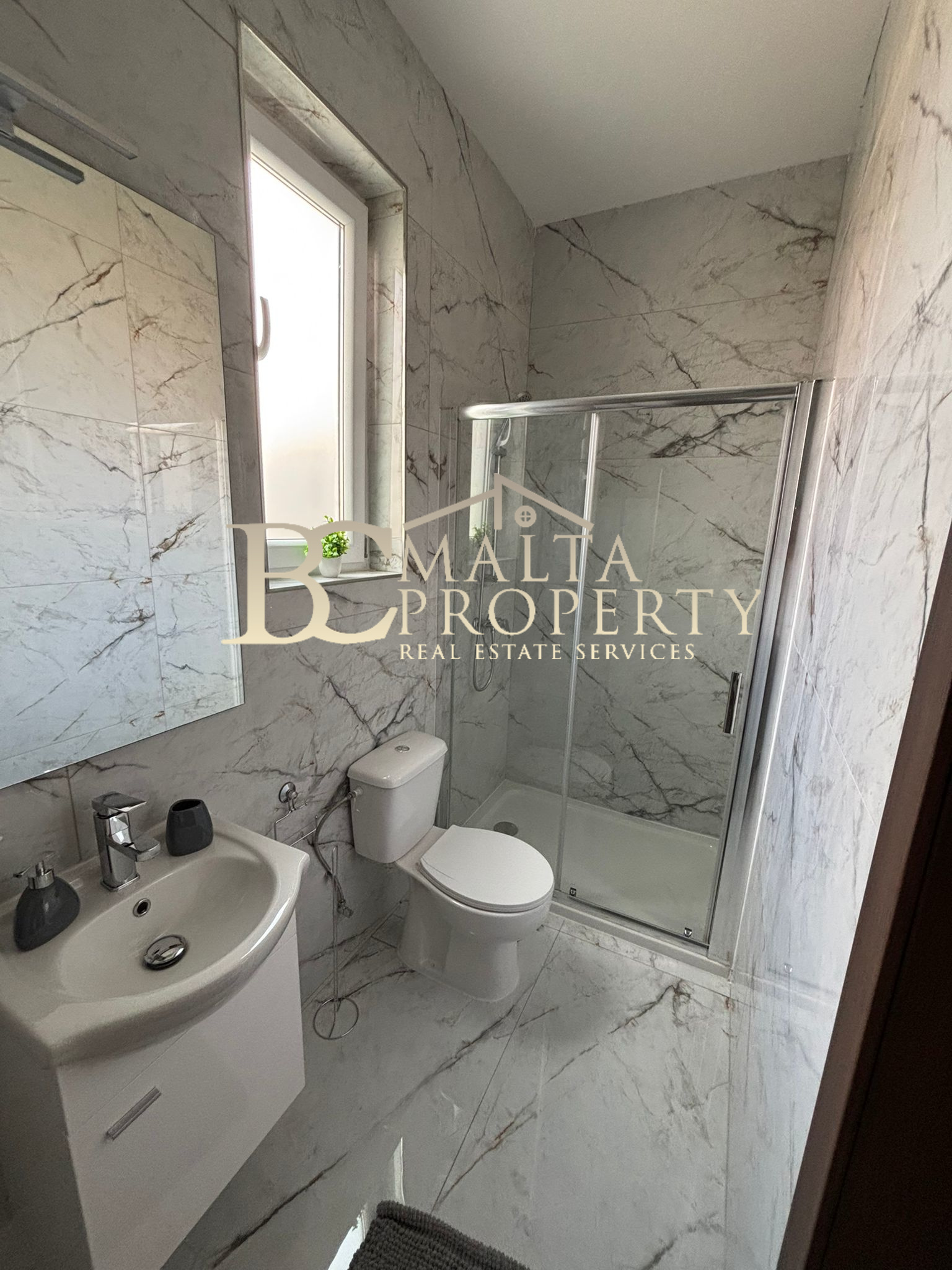 Marsa Quiet Area  Brand New 1 Bedroom Studio Apartment