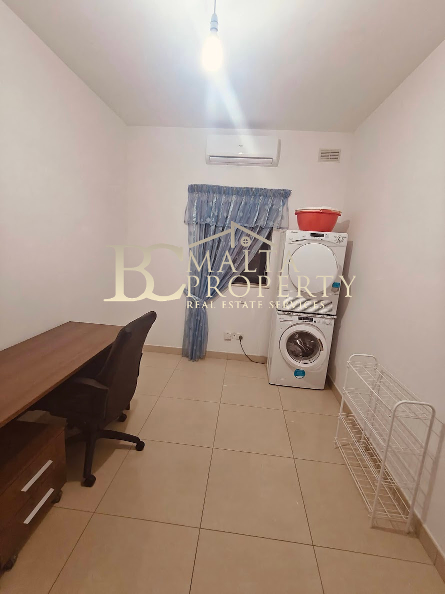 Siggiewi Highly Furnished 2 Bedroom/ 2 Bathroom Apartment + Study Office Room