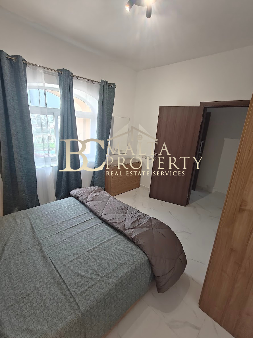 Pembroke first time on the market New 2 Bedroom Apartment with Backyard