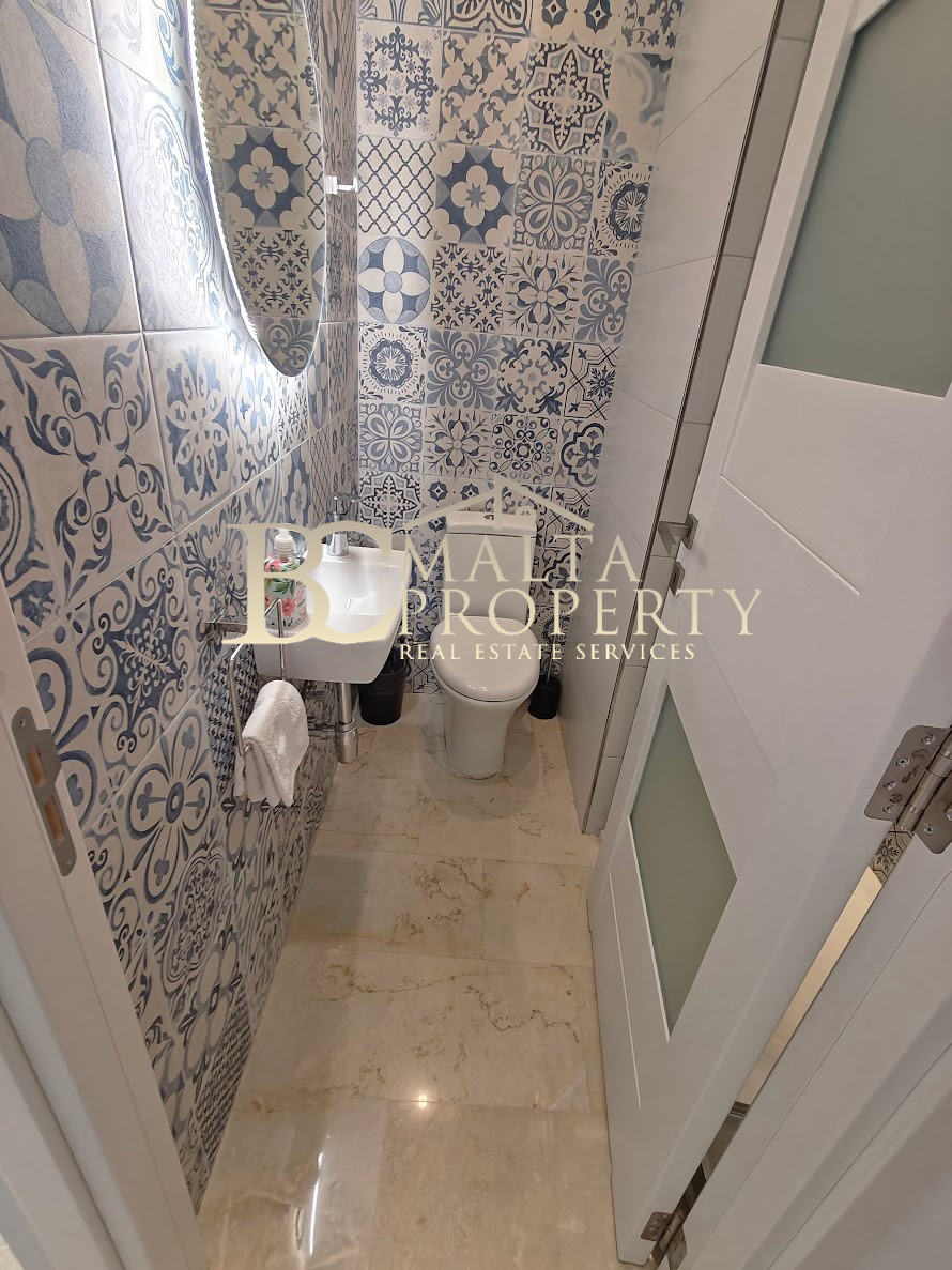 St Julians Spinola Highly Furnished Bright 1 Double Bedroom / 2 Bathroom Apartment with Views over Historic Spinola Tower Garden