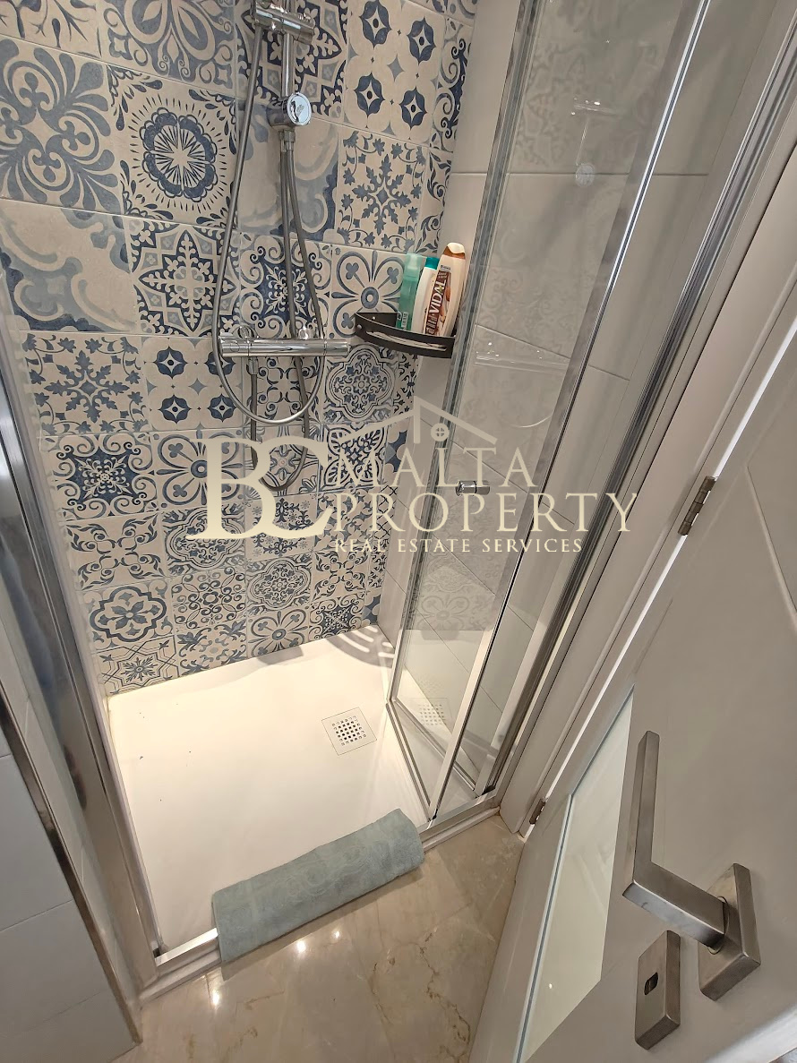 St Julians Spinola Highly Furnished Bright 1 Double Bedroom / 2 Bathroom Apartment with Views over Historic Spinola Tower Garden
