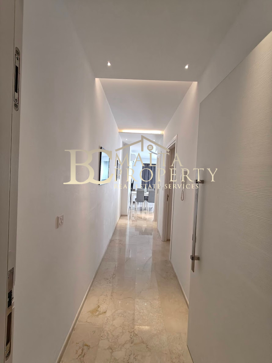 St Julians Spinola Highly Furnished Bright 1 Double Bedroom / 2 Bathroom Apartment with Views over Historic Spinola Tower Garden