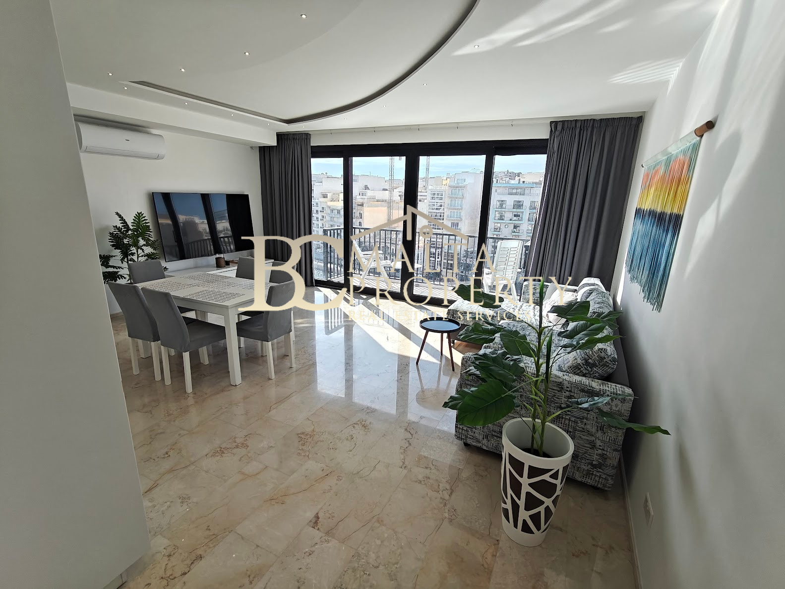 St Julians Spinola Seafront Highly Furnished 2 Double Bedroom / 3 Bathroom Apartment