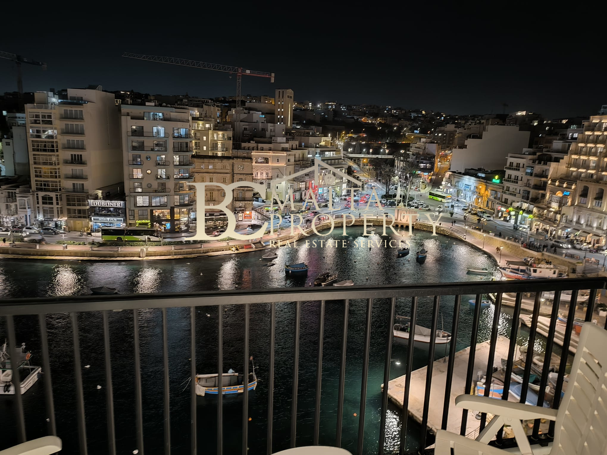 St Julians Spinola Seafront Highly Furnished 2 Double Bedroom / 3 Bathroom Apartment