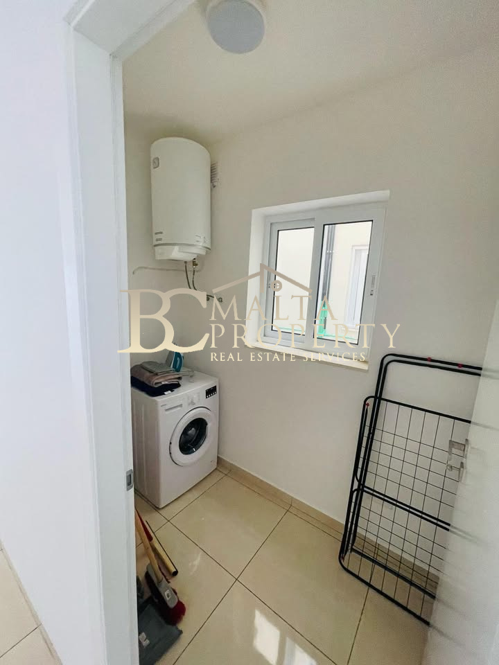 Zebbug 3 Bedroom/ 2 Bathroom Apartment with Back Valley Views