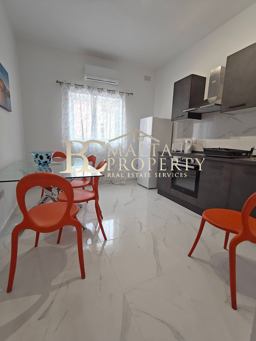 Pembroke first time on the market New 2 Bedroom Apartment with Roof