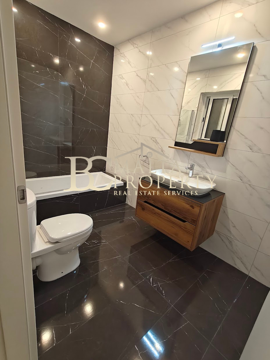 Zebbug Newly Furnished 3 Bedroom/ 2 Bathroom Apartment