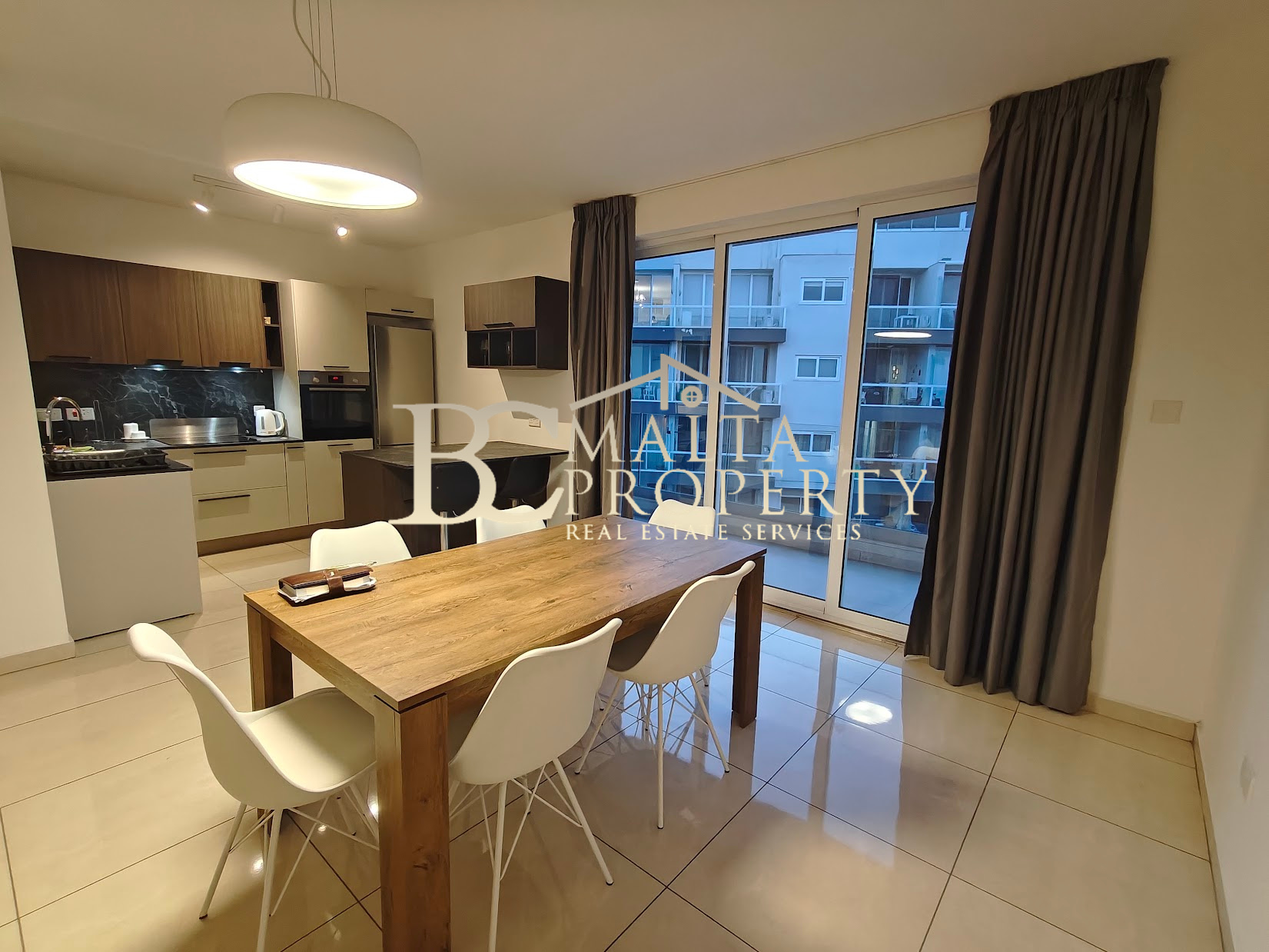 Zebbug Newly Furnished 3 Bedroom/ 2 Bathroom Apartment