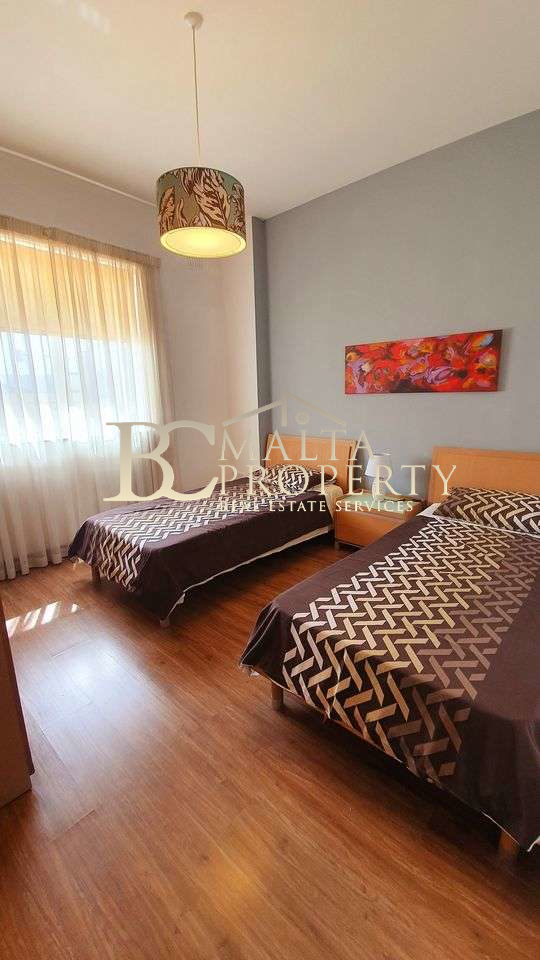 Balzan close to San Anton Gardens 2 Bedroom plus Office Room – Penthouse