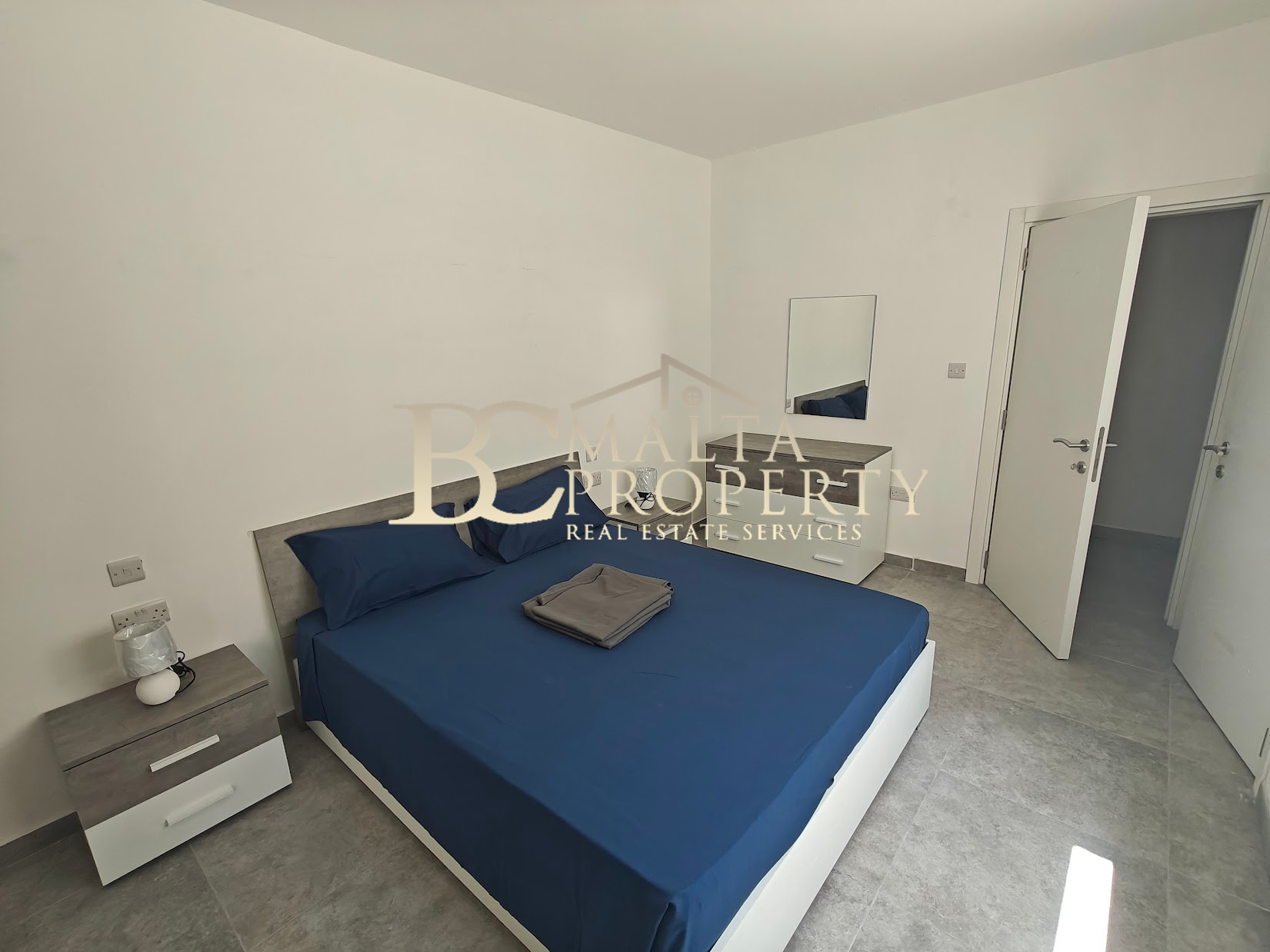 Msida Circus Brand New 2 Double / 2 Bathroom Penthouse