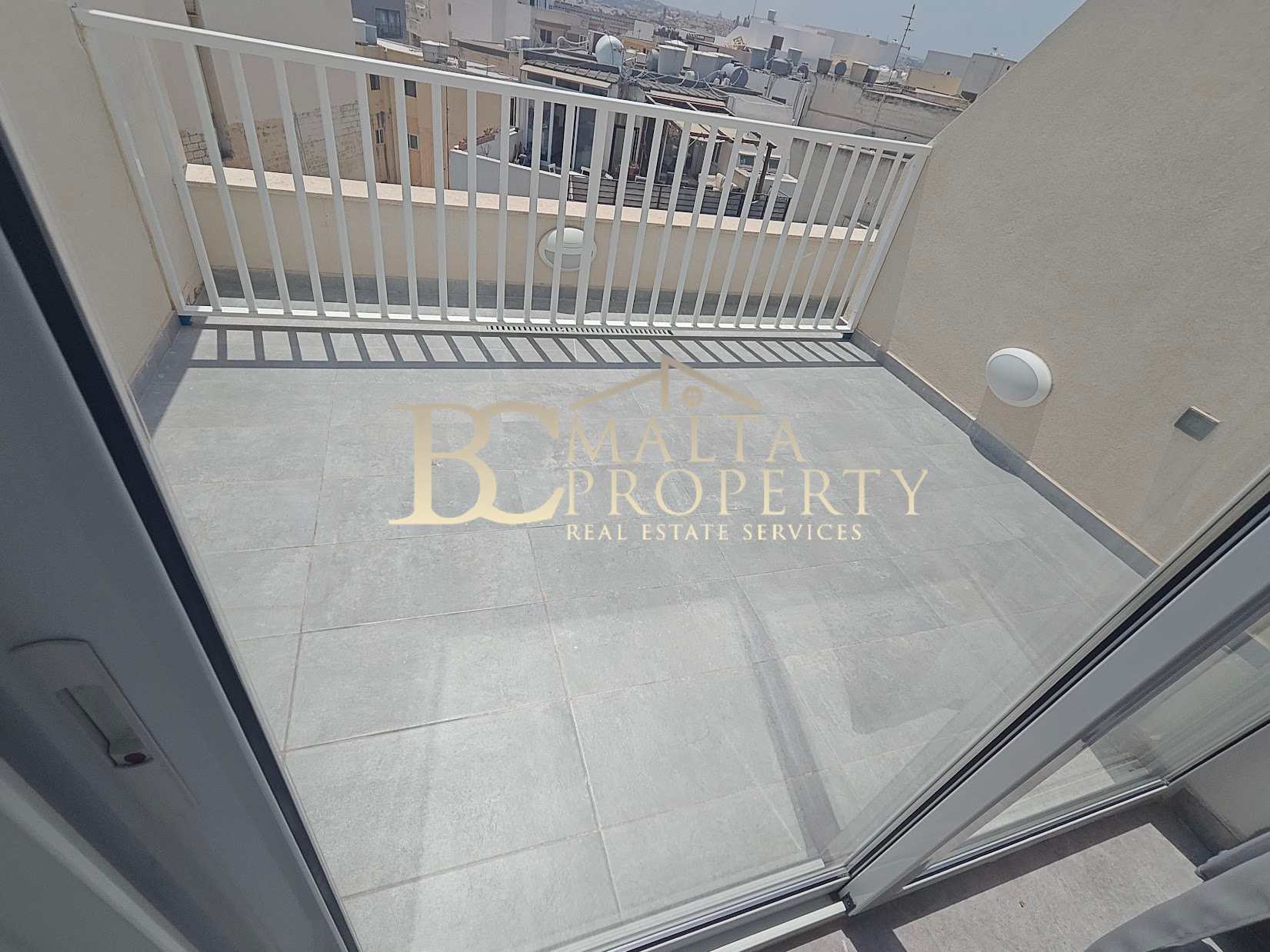 Msida Circus Brand New 2 Double / 2 Bathroom Penthouse