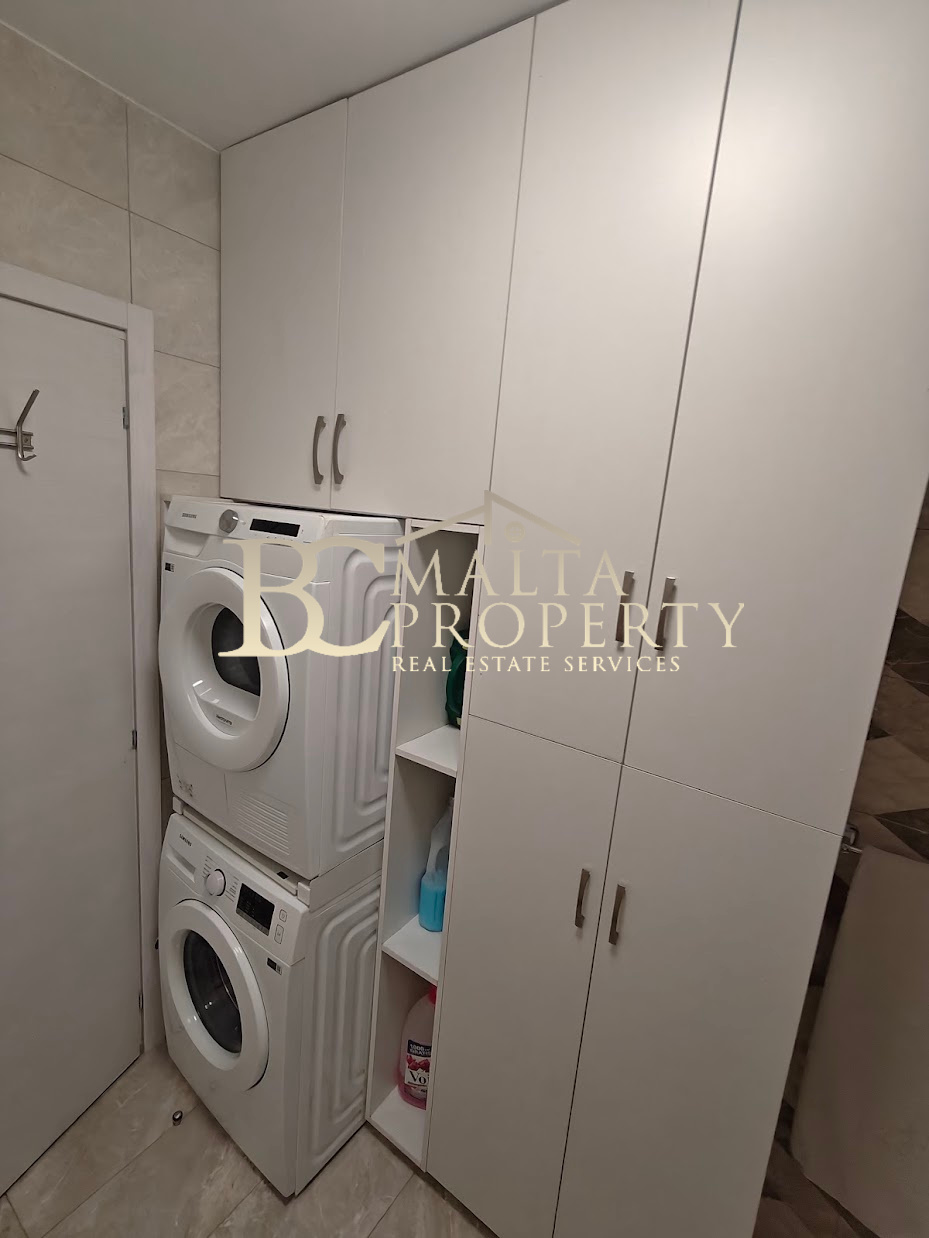 Qormi very nice area first time on the market 3 bedroom / 2bathroom Apartment