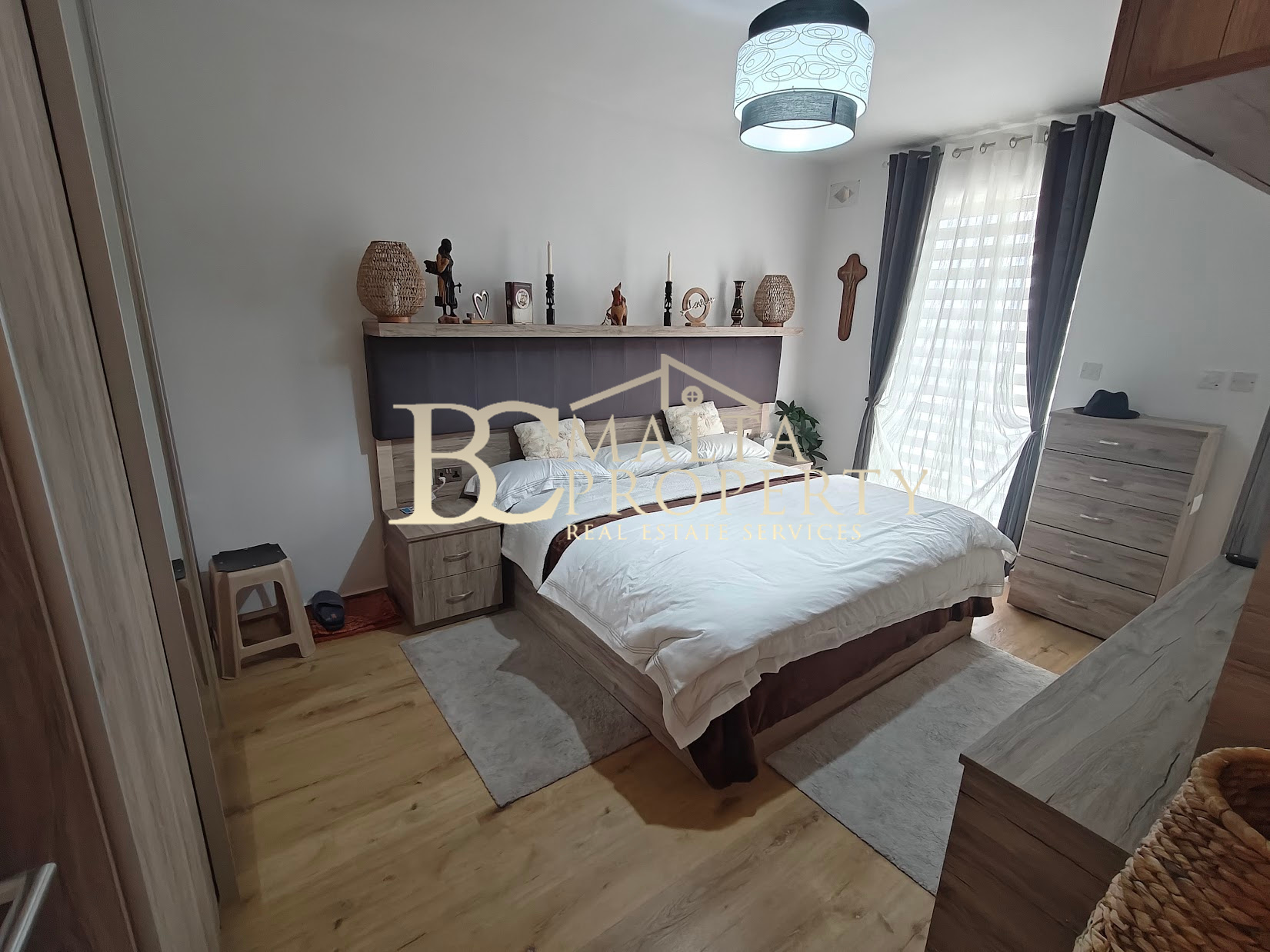 Qormi very nice area first time on the market 3 bedroom / 2bathroom Apartment